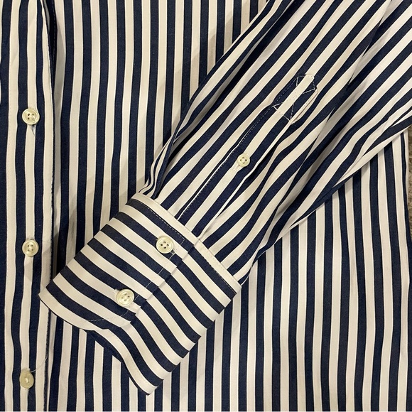 Zara Lapel Collar Stripped Shirt with V-Neck and Long Sleeves - Picture 6 of 6